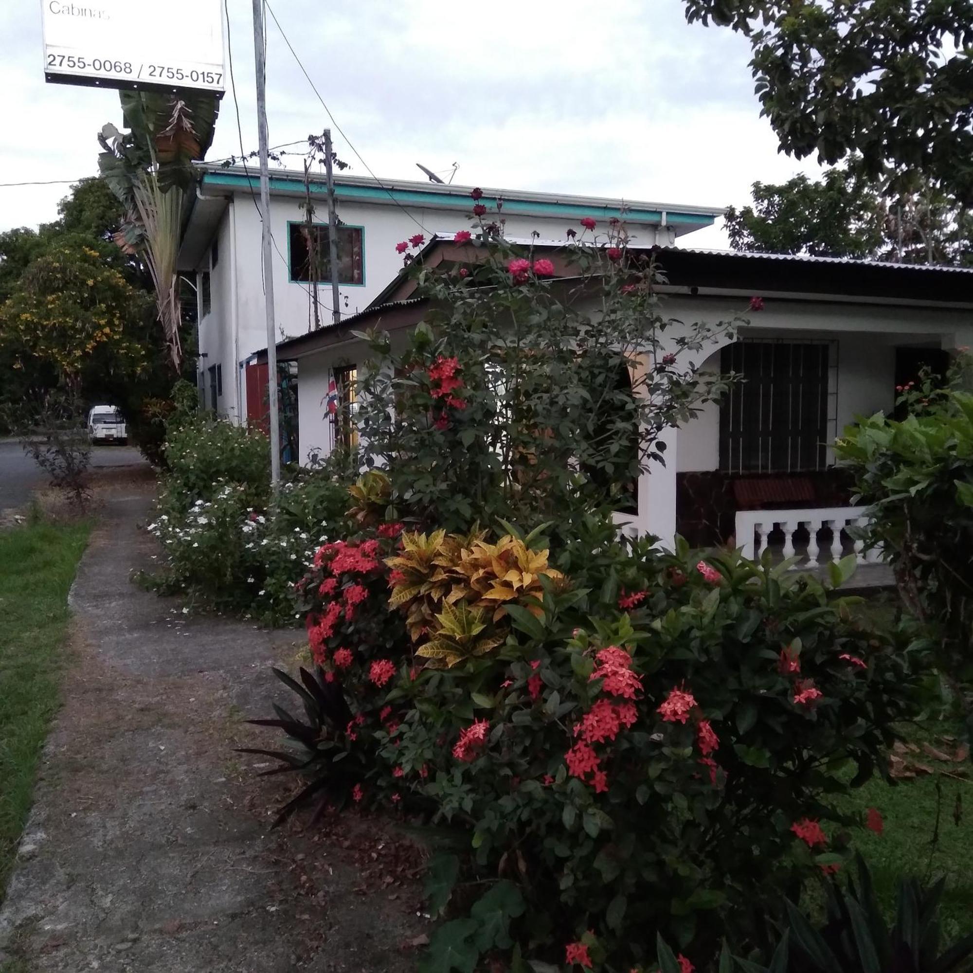 Cabinas Smith Cahuita Rum bild